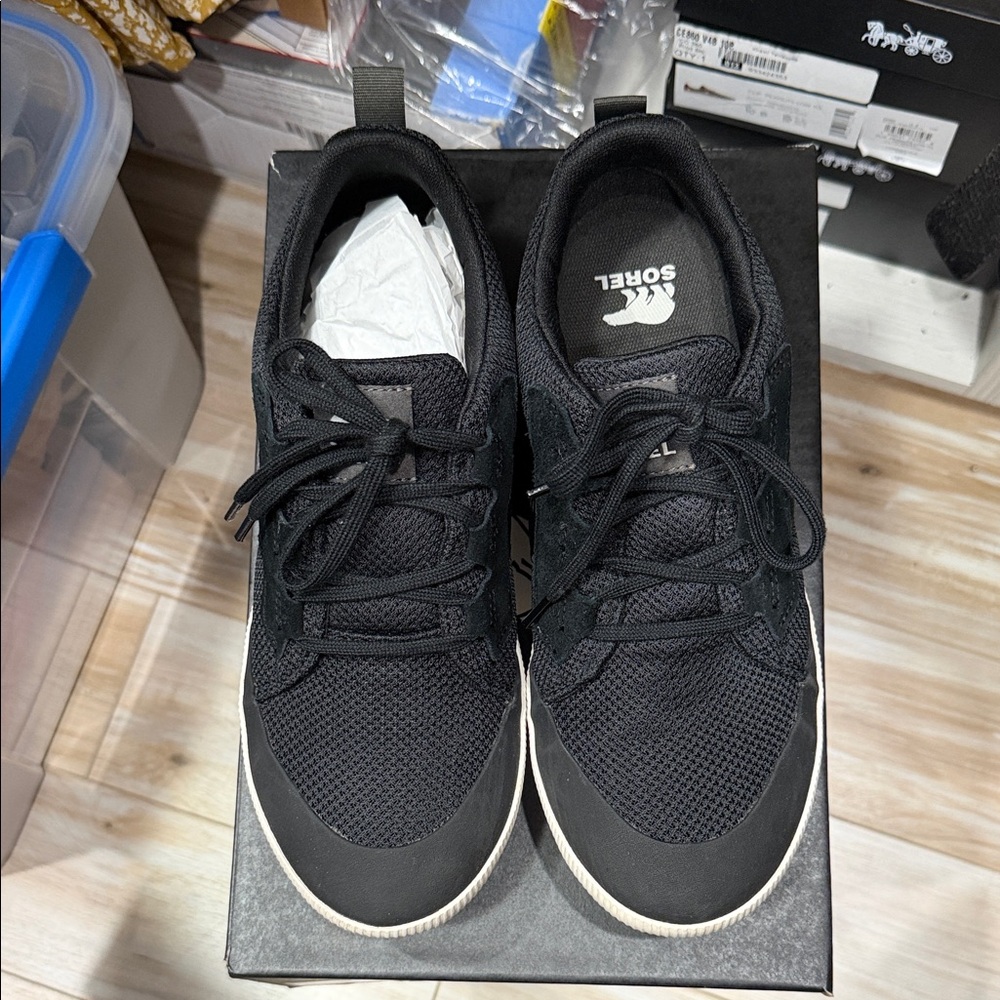 SOREL
Out N About Waterproof Low
Top Sneaker (Women)